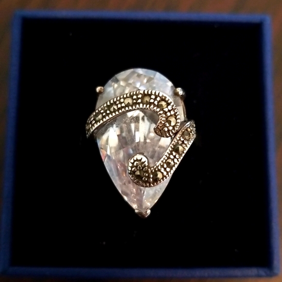 Ring CZ silver and hematite ring - Picture 2 of 10